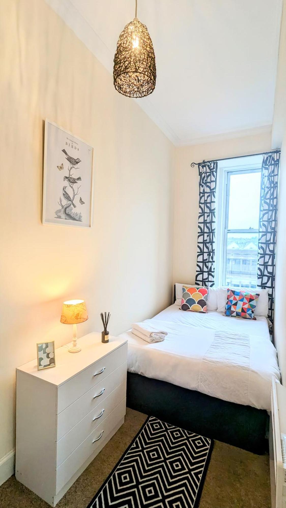 Sunny Haymarket Room 爱丁堡 外观 照片